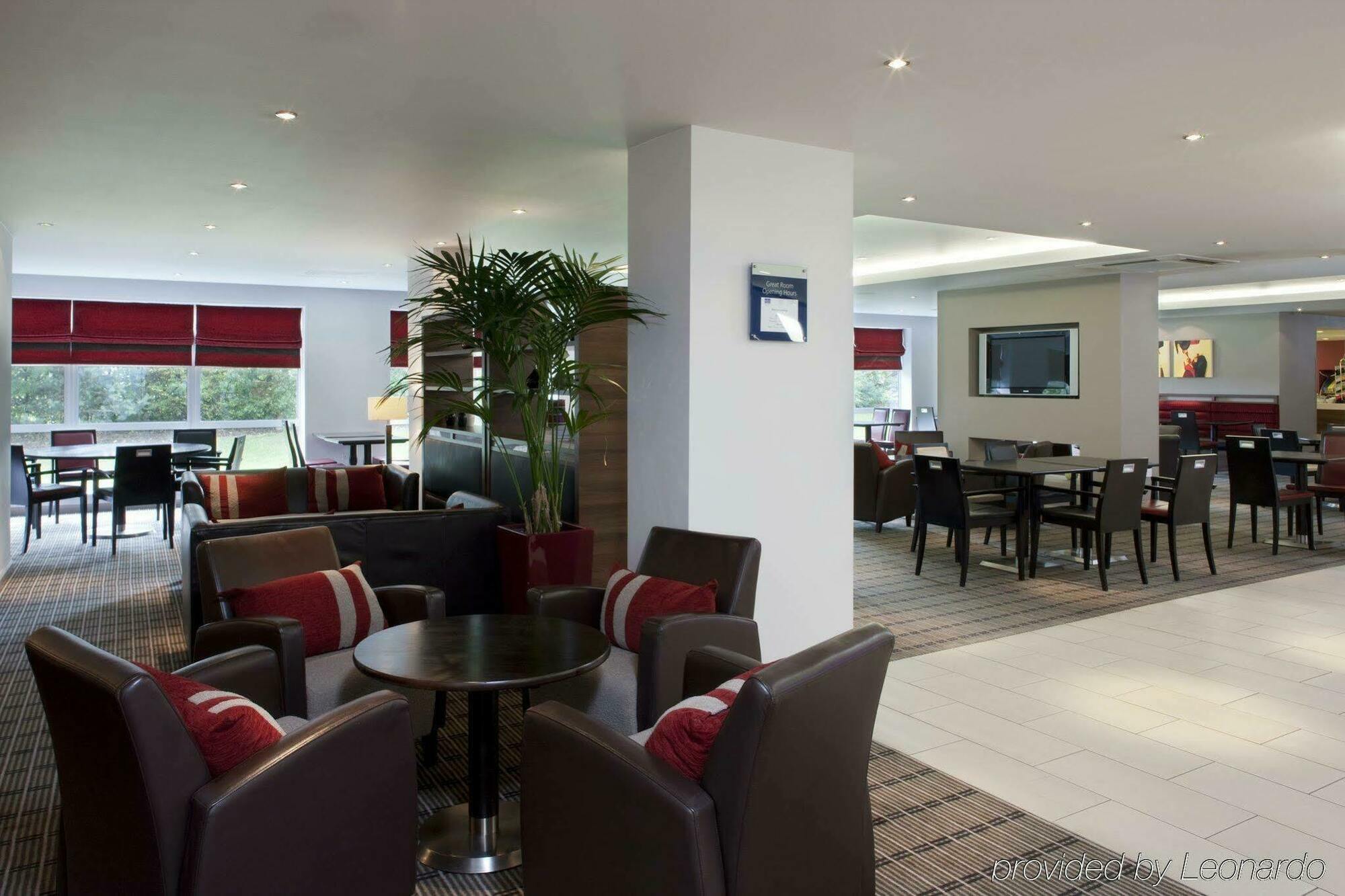 Holiday Inn Express Swindon West, An Ihg Hotel Restaurant photo
